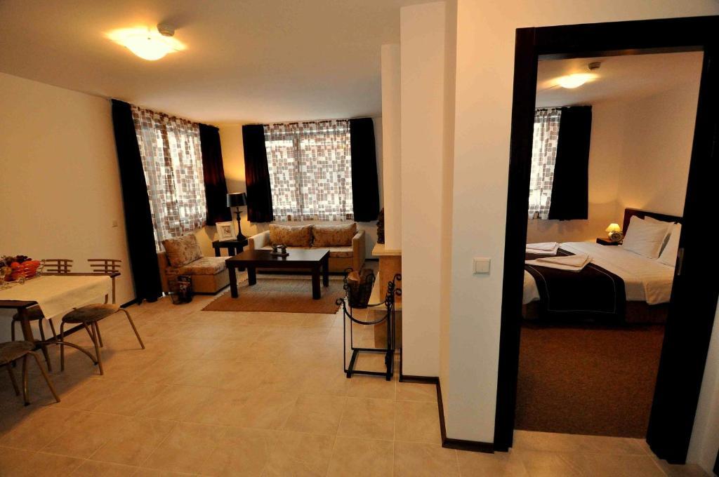 Maria-Antoaneta Residence Bansko Room photo