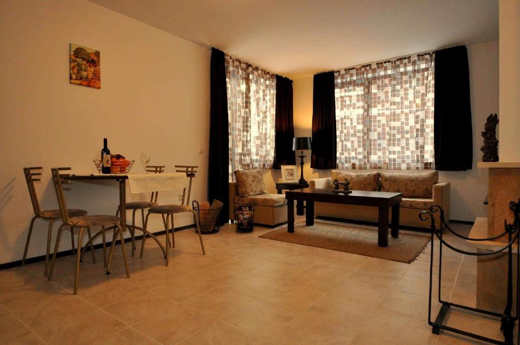 Maria-Antoaneta Residence Bansko Room photo